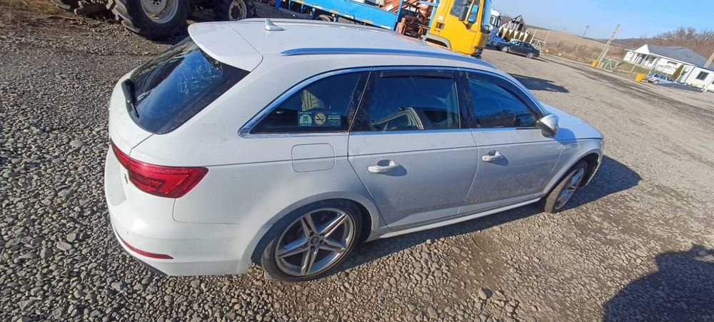 Dezmembrez Audi A4 B9 S Line 2.0TDI S Tronic Automat 2016