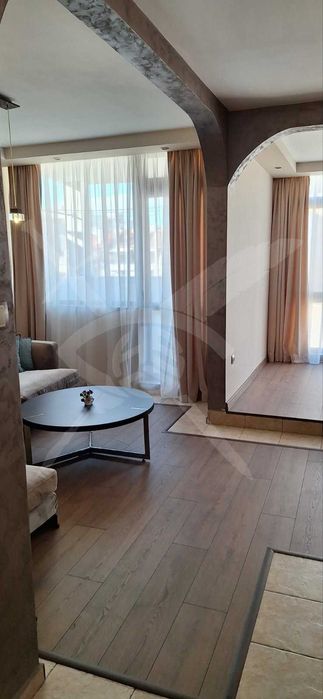 Двустаен - Възраждане