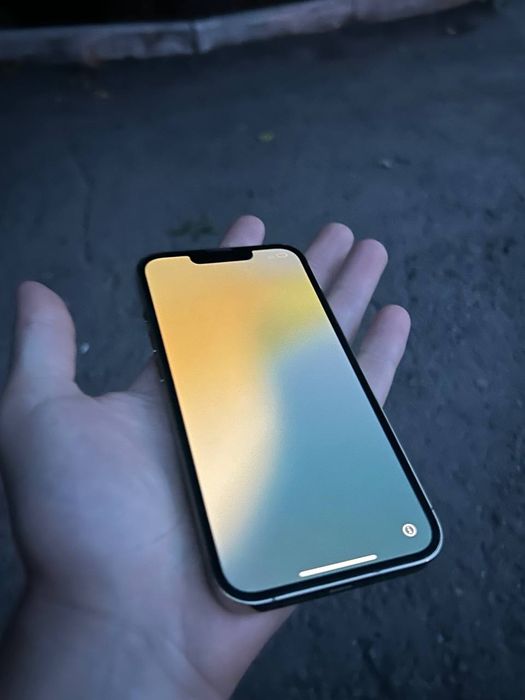 iPhone 13 pro 128gb Gold