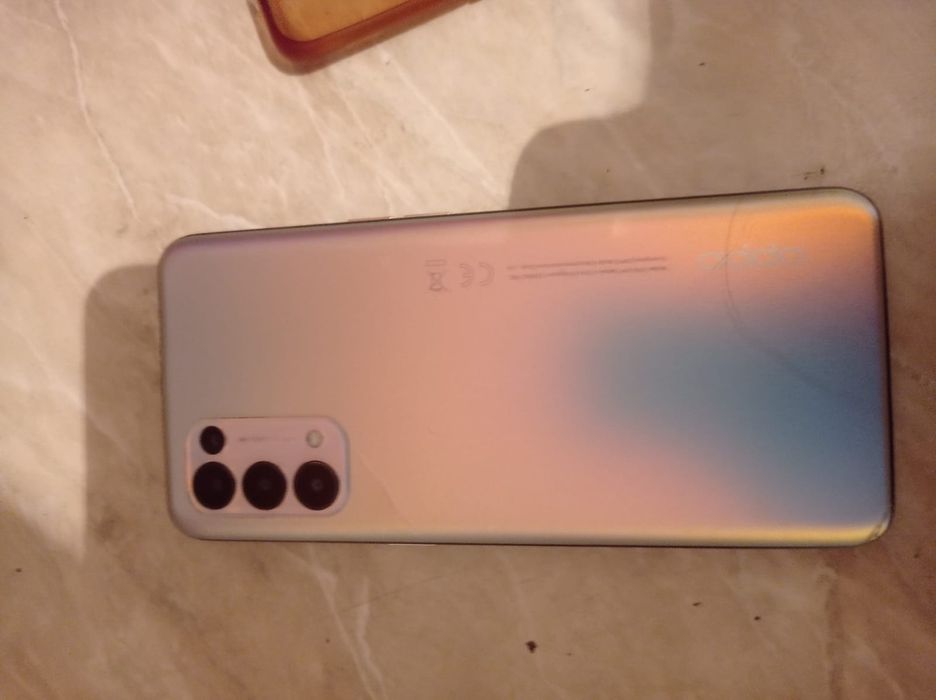 Oppo Reno 5 Субфлагман