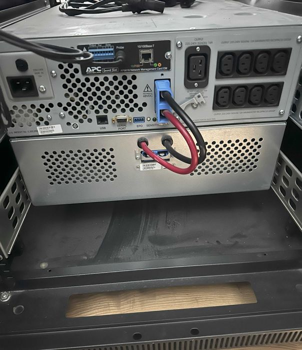 APC Battery pack 3000XL (3000 VA/2700W)