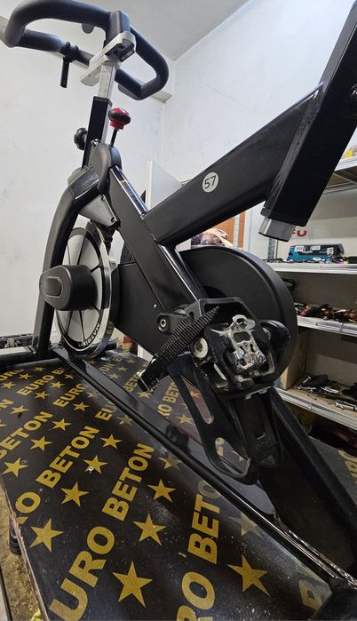 Продавам 1 бр Проф. Спининг колела, байк. TOMAHAWK bike