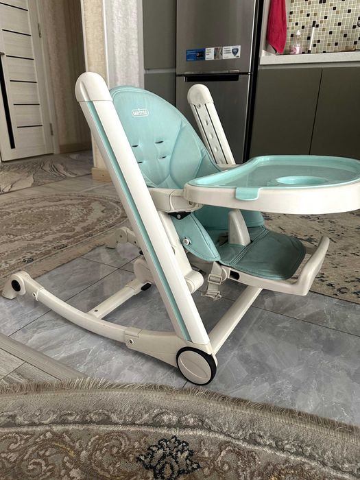 Стул для кормления