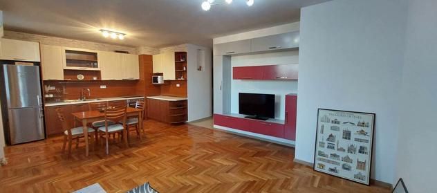 Дава се под наем Тристаен апартамент в София, Манастирски ливади - 110 кв.м за 800 € - Снимка #2