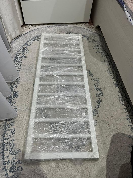 Продам приставной манеж