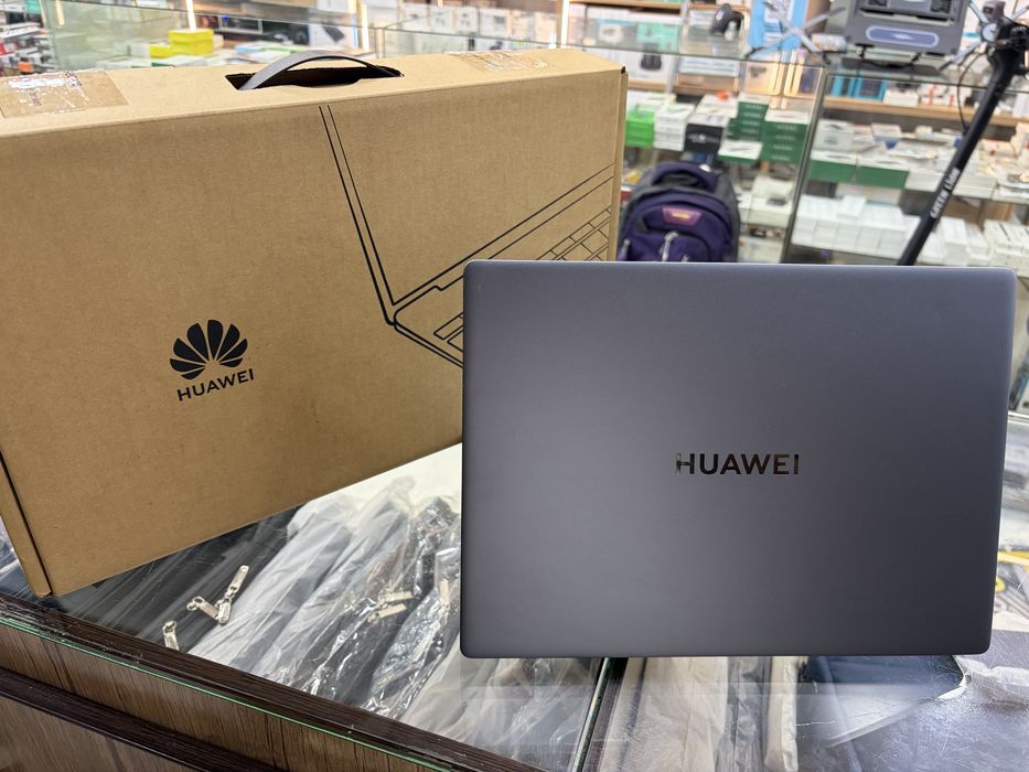 Huawei MateBook D14