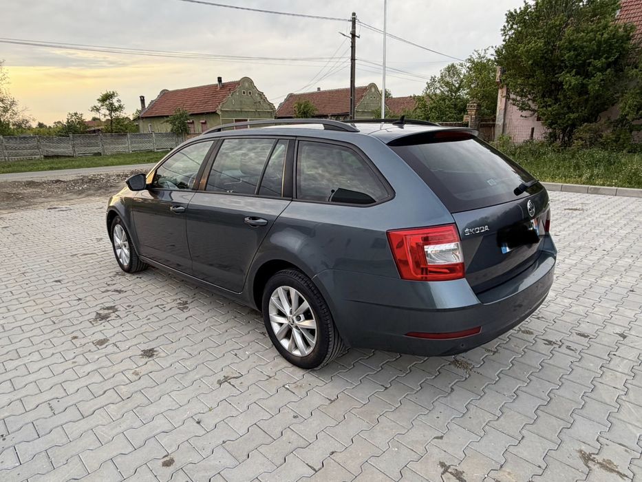 SKODA Octavia 2018 — imagine 4