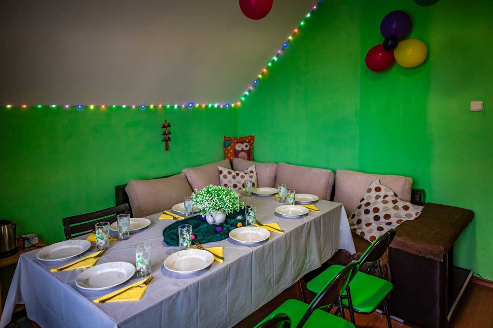 Парти-клуб "Приказната Къща" - помещение за детски рожден ден Перник