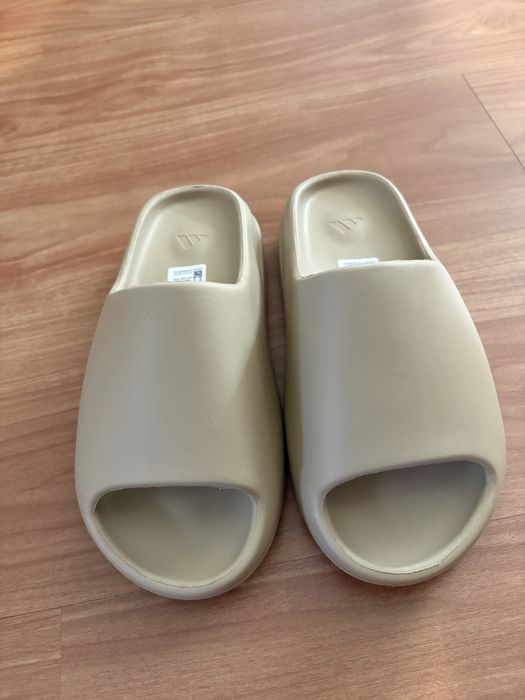 Yeezy slides marimea 41