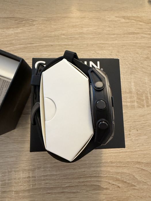 Garmin fenix 8 nou de vanzare