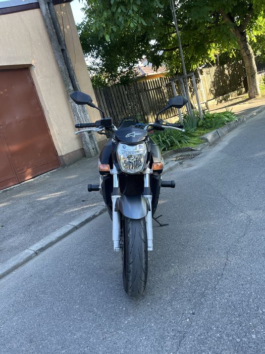 Suzuki gsr600 2006