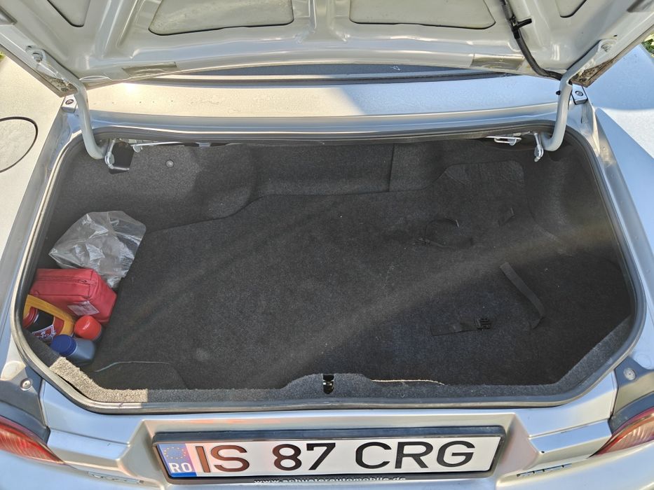 Mazda MX-5 NBFL cu A.C. si Hard-top