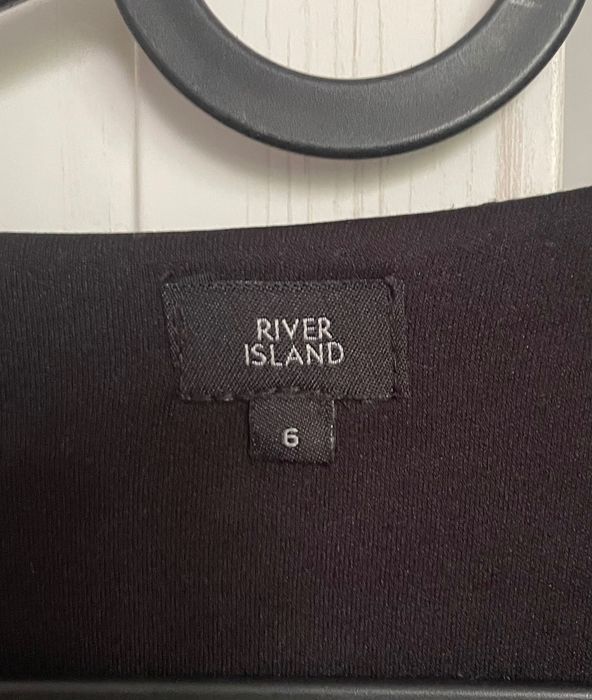 Top elegant de catifea River Island (xs)