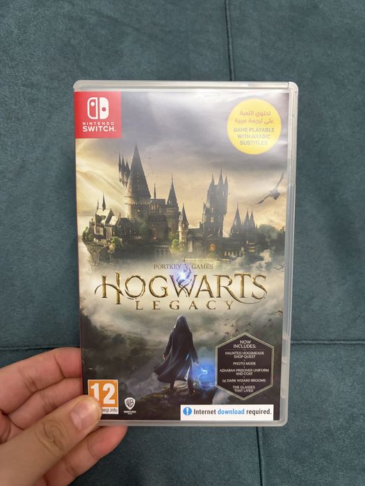 Продам игру на нинтендо свитч HOGWARTS LEGACY