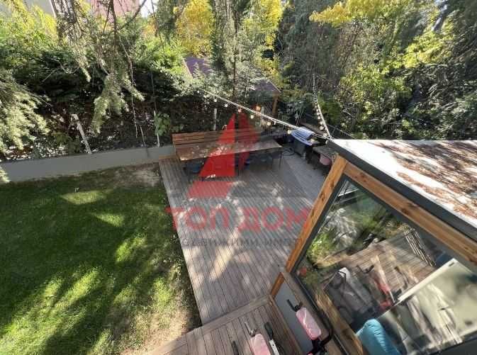 Дава се под наем Тристаен апартамент в к.к. Св.Св. Константин и Елена - 84 кв.м за 210000 € - Снимка #10