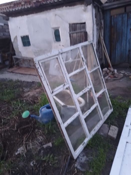 Доски старые отдам бесплатно