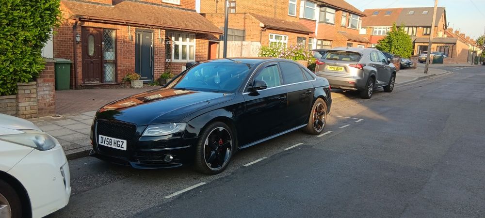 AUDI A4 Avant 0