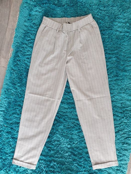 Pantaloni dama Zara