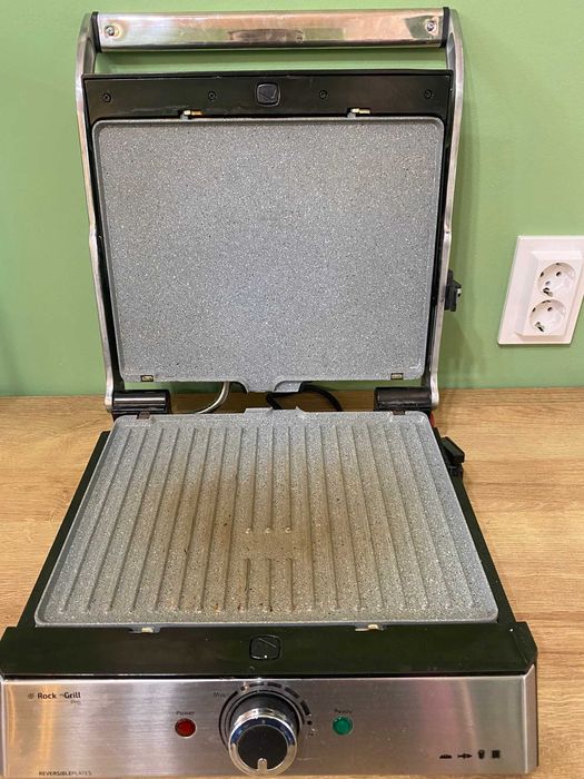 Грил с двойна плоча