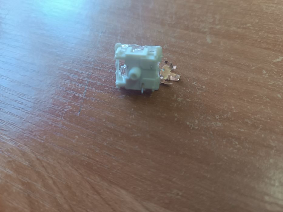 свитч красный драгон лор