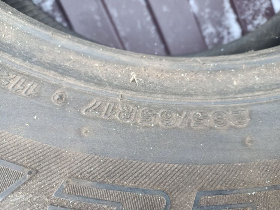 Продам резину  r17