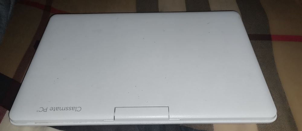 Продаю ноутбук leapt304