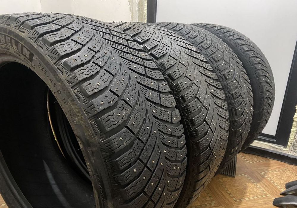 MICHELIN X-Ice North  R18 
с шипами