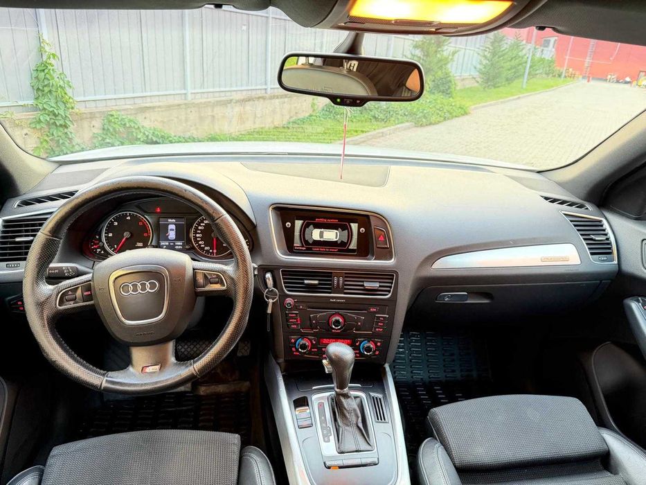 Audi Q5 2009 quattro