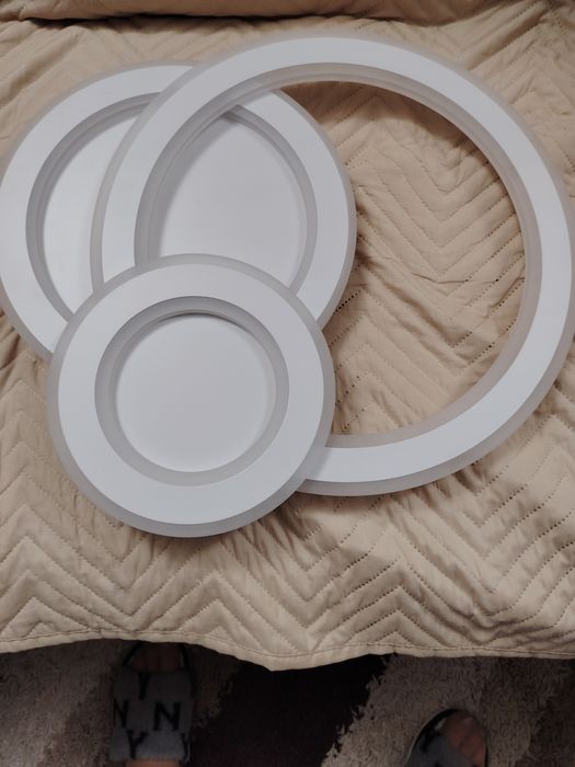 Лед осветителни тяло