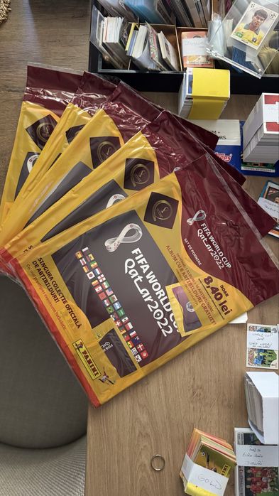 Album Panini World Cup Qatar 2022 in stare Mint  Albume disponibile: 5 bucati