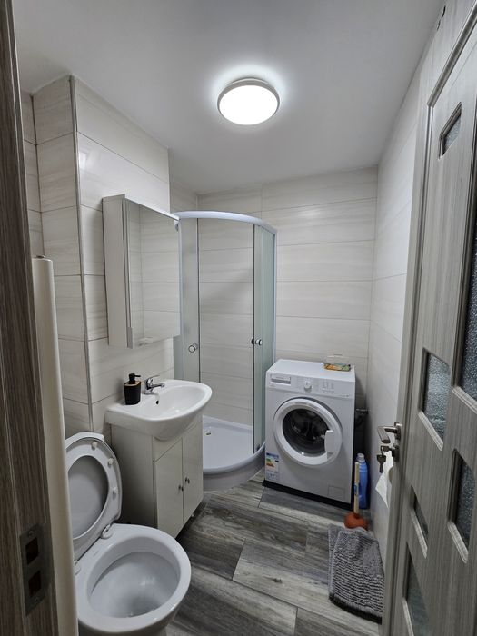 Garsoniera de închiriat