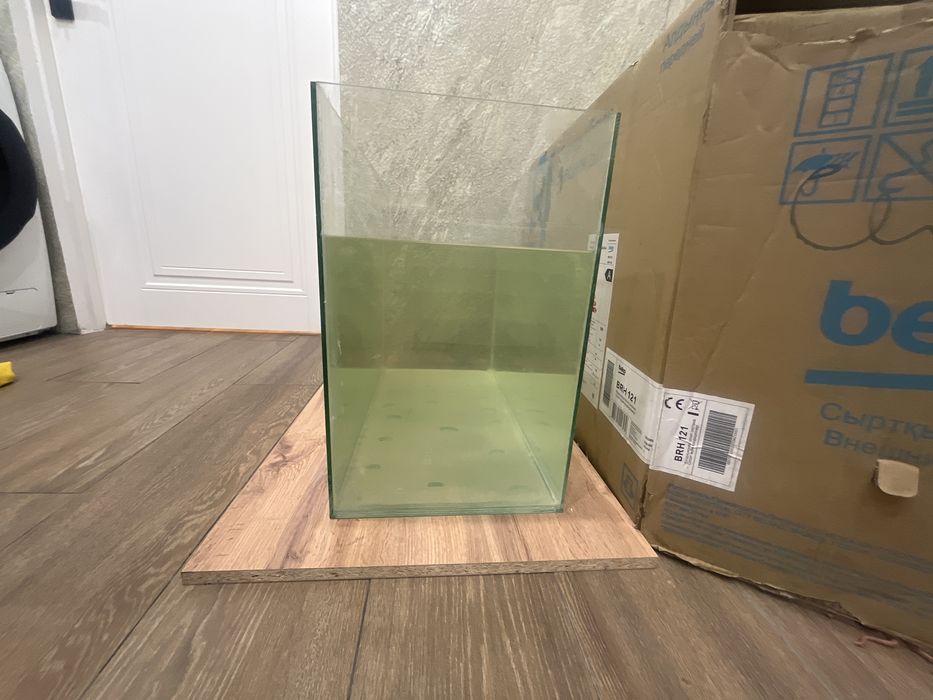 Аквариум для рыбок