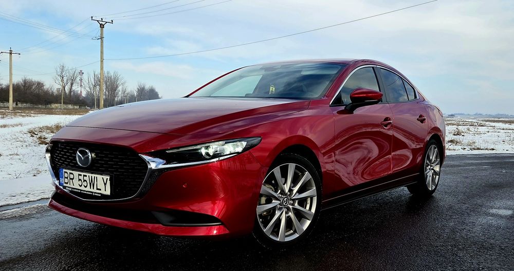 Mazda 3 Sedan AT