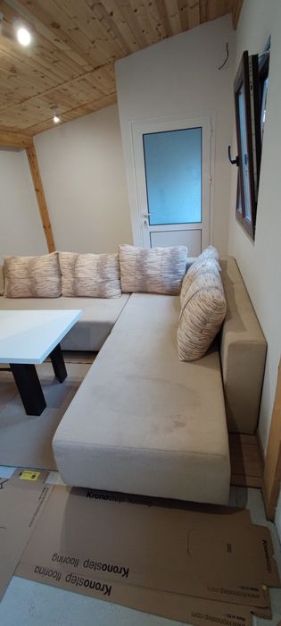 Ъглов диван + холна маса