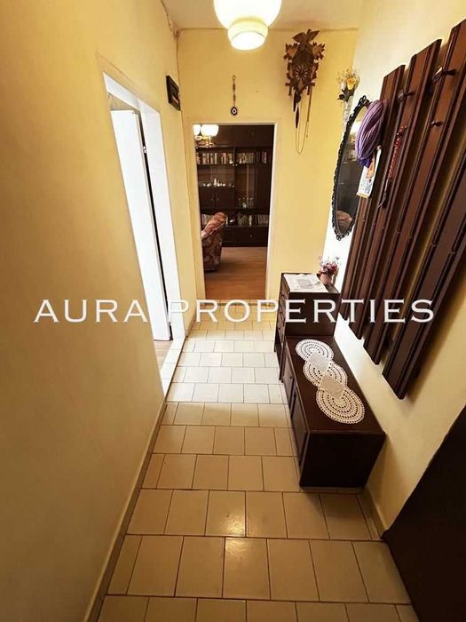 Дава се под наем Тристаен апартамент в Разград, Абритус - 76 кв.м за 204 € - Снимка #8