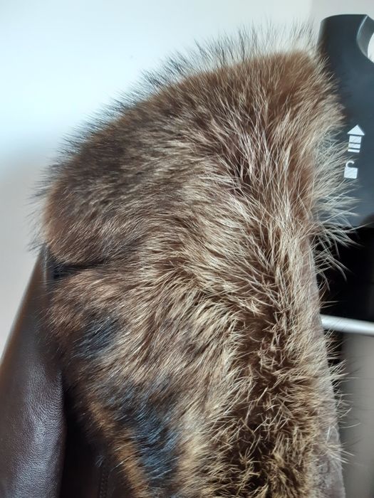 Зимняя куртка с мехом