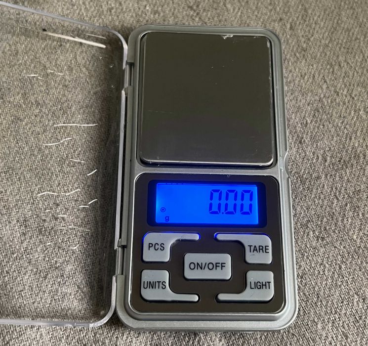 Cantar de buzunar 500 g 0.01 g, nou sigilat, display LED albastru