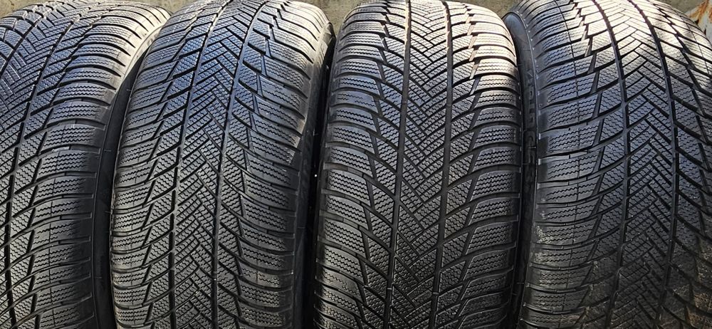 Jante Mercedes 18 V classe W447 AMG Vito echip iarna 245 45 18 DOT2023