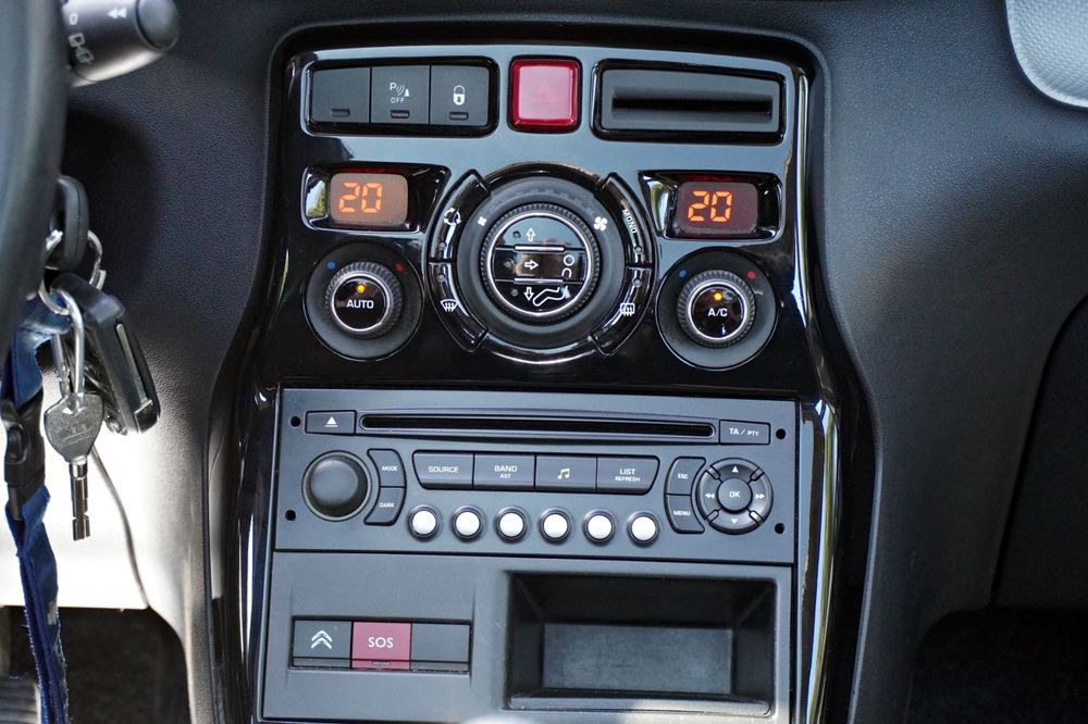 Citroen C3 Picasso,  benzină,  an 2011