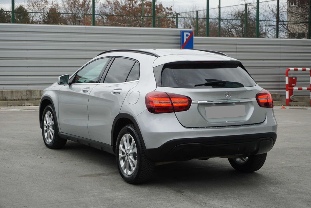 Mercedes GLA 4x4 2017 Camera*Navi*LED*Piele 4MATIC Garantie RATE