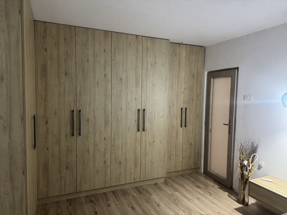 Inchiriere apartament vis a vis de Lotus