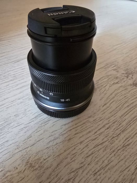 Canon EOS R10 + 18-45 MM
