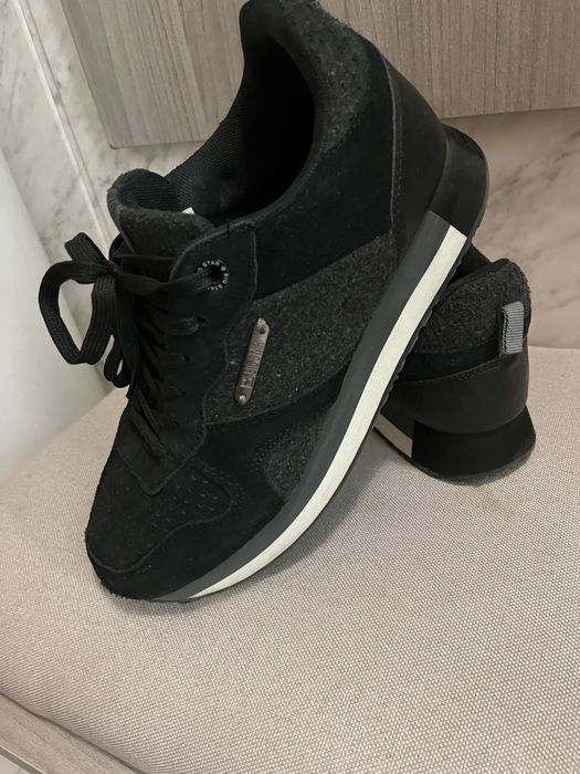 Дамски маратонки