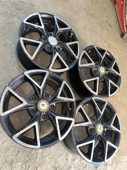 R15 PCD 5 *114,3 Комплект легкосплавных дисков