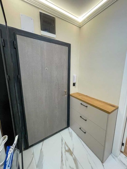 Продава се Двустаен апартамент в Пловдив, Южен - 74 кв.м за 1000 €/кв.м - Снимка #11