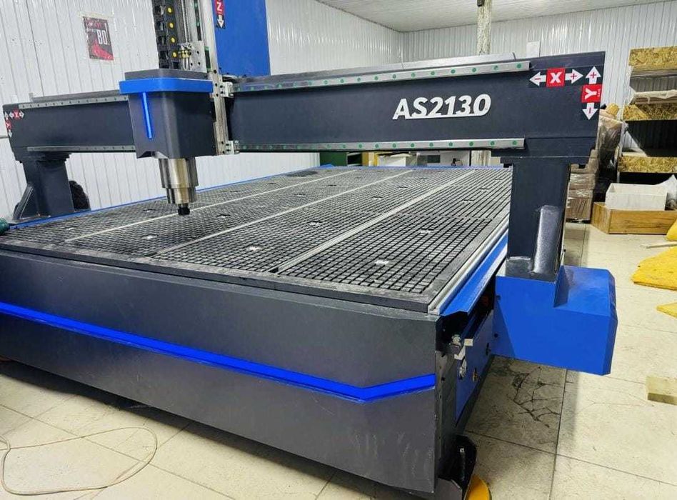 Фрезерно гравировальный станок с ЧПУ