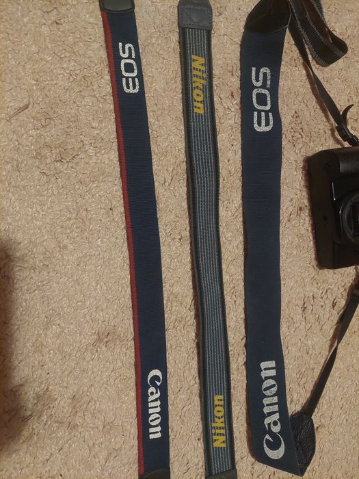 strap ,curea foto de umar CANON ,Nikon ,stare buna ,origine Japonia