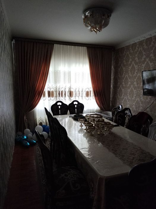 Qoyliq massiv 5 uy sotiladi 4 hona 4 etaj holati yahwi  88000$