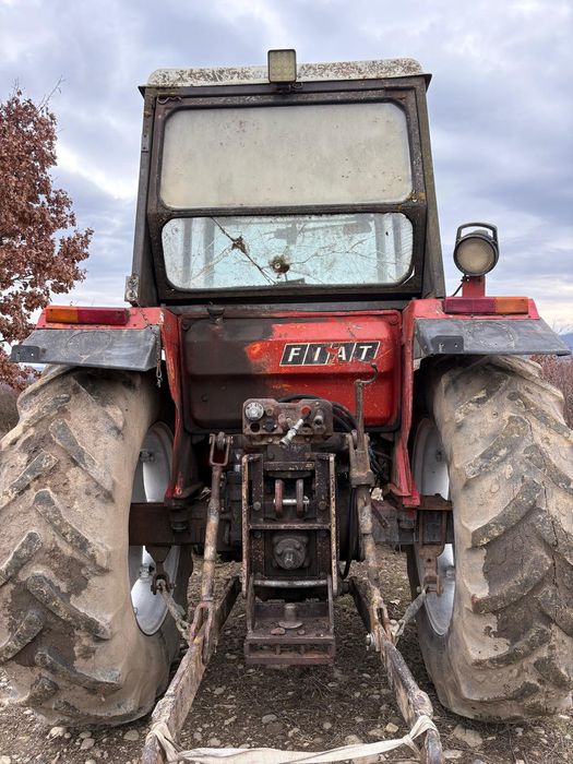 Vând tractor Fiat 780