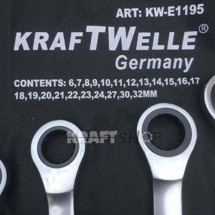 НЕМСКИ Тресчотни Ключове 22 Части KrafTWelle 6-32мм + ЛЕД ФЕНЕР